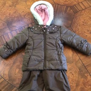 2 for $30 Snowsuit Girls 24M Brown/Pink EUC